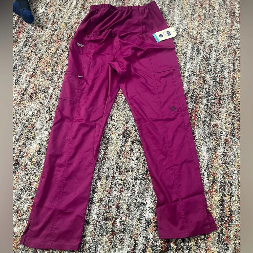 Maternity Scrubs Small - Picture 2 of 9